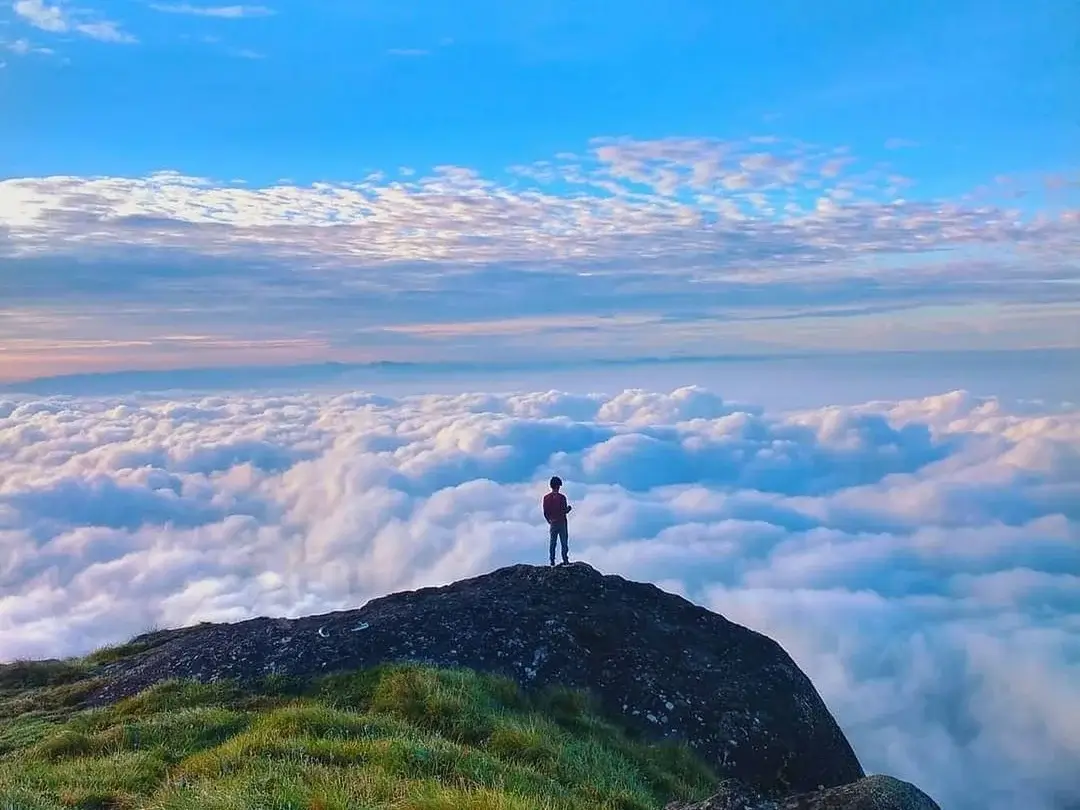 Chokramudi Peak Trekking